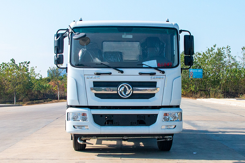 東風D9 3950軸距 霧炮車  12.2方