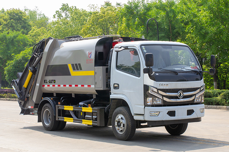 東風(fēng)F3  23款壓縮垃圾車 7方