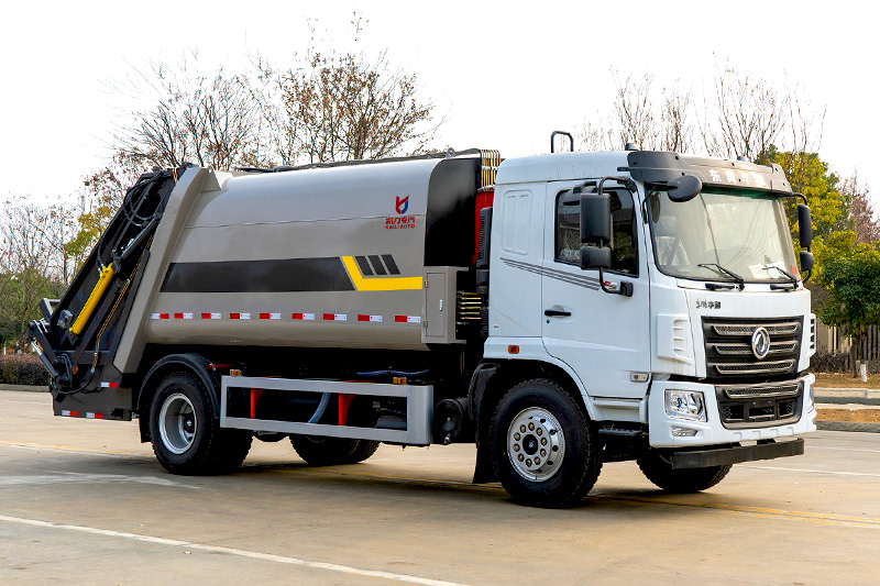 東風(fēng)F5,23款壓縮垃圾車 4500軸距  14方