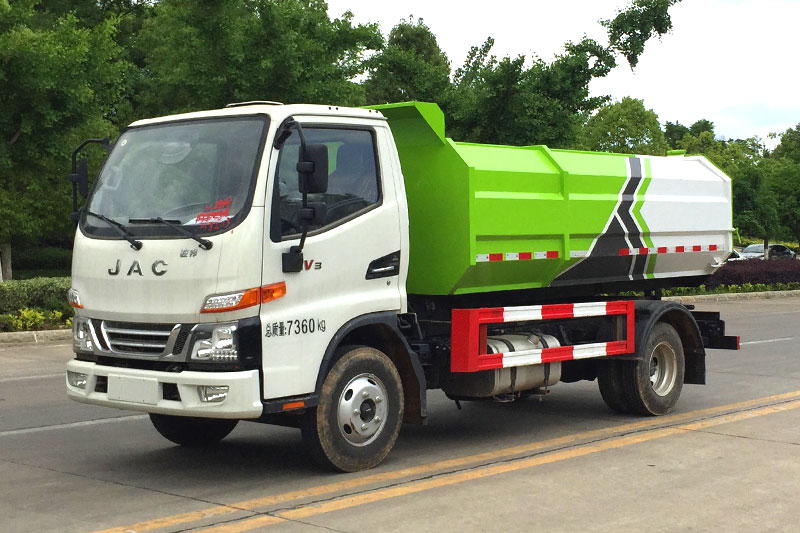 江淮駿鈴V3側(cè)裝掛桶自卸式垃圾車 5方