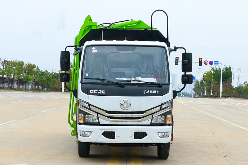 東風(fēng)D6側(cè)裝掛桶自卸式垃圾車 10.5方