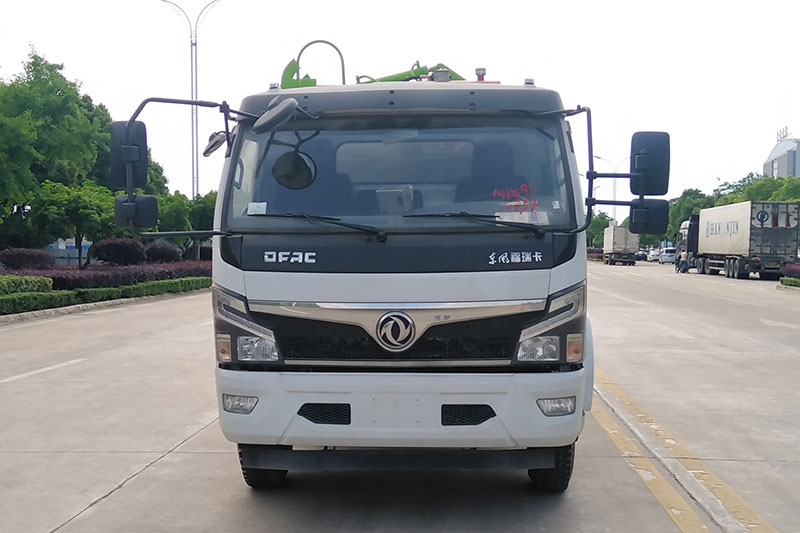 東風T3側裝壓縮垃圾車 10.5方
