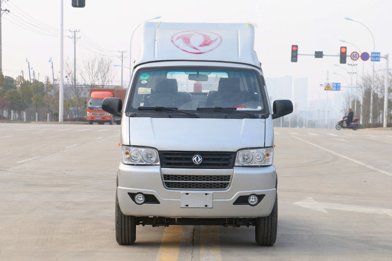 東風小霸王勾臂垃圾車 3方生活垃圾箱