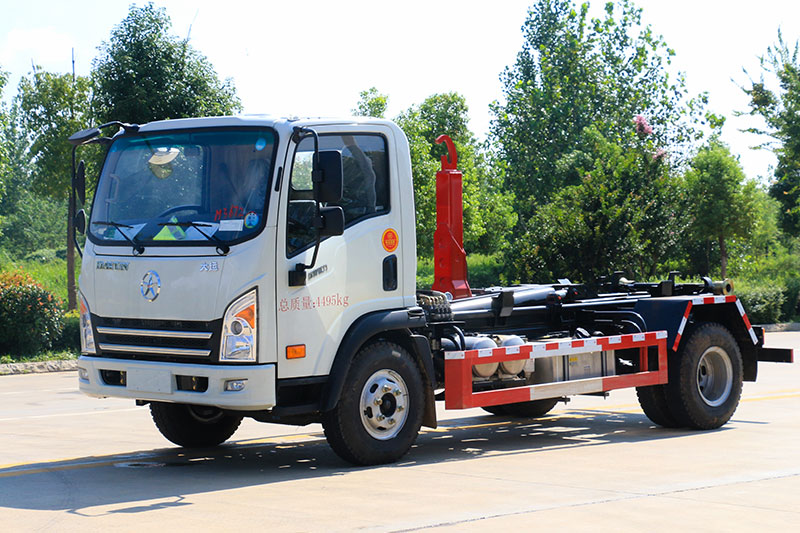 大運(yùn)藍(lán)牌 套臂垃圾車 5方生活垃圾箱 建筑垃圾箱