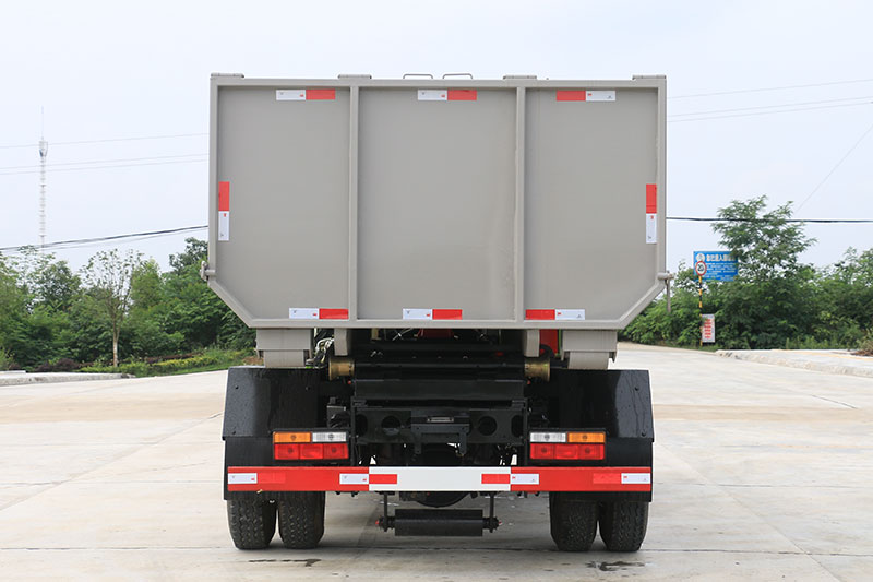 大運(yùn)藍(lán)牌 套臂垃圾車 5方生活垃圾箱 建筑垃圾箱