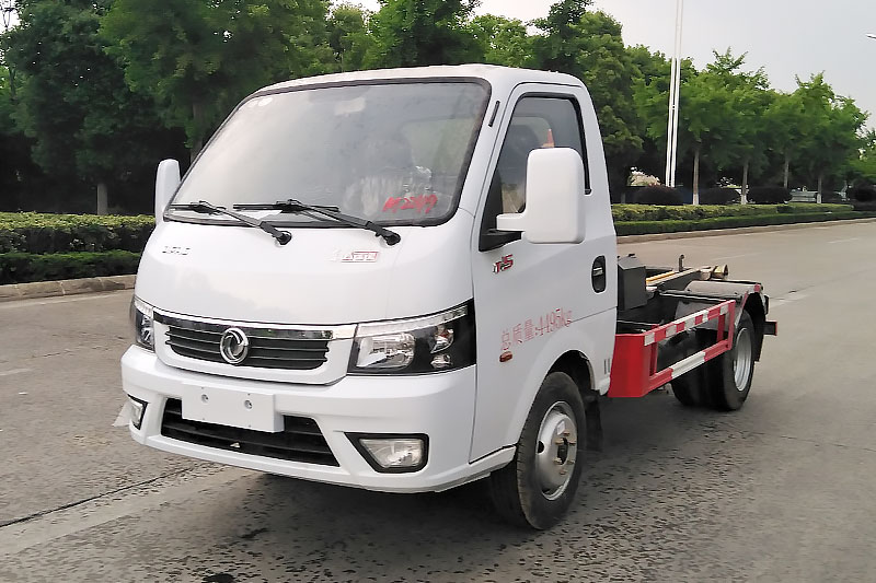 東風途逸勾臂垃圾車 3方生活垃圾箱