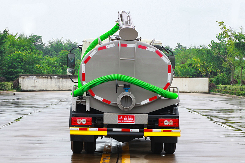 福田H2吸糞車 6方