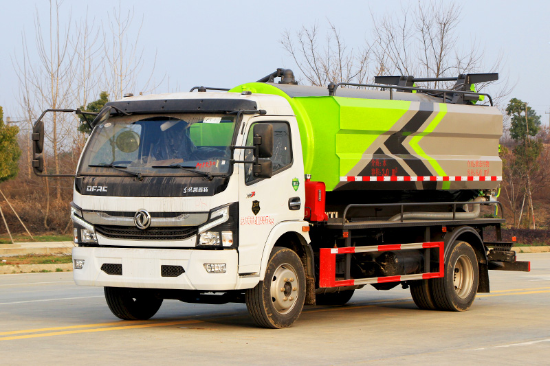 東風(fēng)大福瑞卡清洗吸污車（水箱邊掛）3方清水箱7.5方污水箱