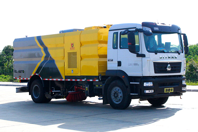 重汽汕德卡洗掃車   7垃圾箱  9方清水箱
