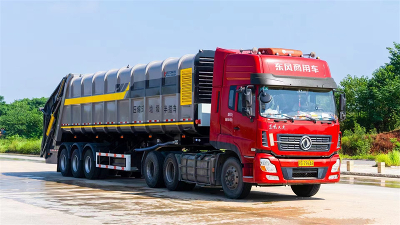 東風天龍47方壓縮垃圾 半掛車